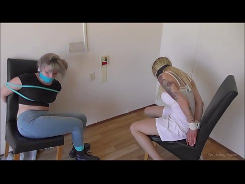 ❤️ Addicted / ceangailte agus gobáilte / cailin i bponc Porn bhaile uainn ga.villagesexvideos.ru